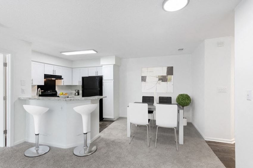 Model dining room and kitchen - Photo Gallery