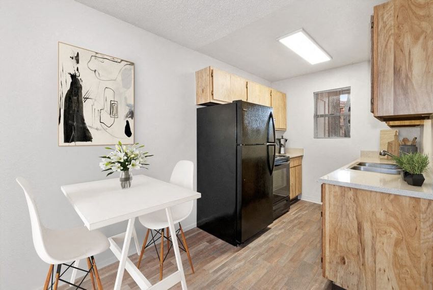 Model kitchen with black appliances - Photo Gallery