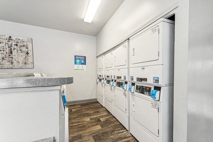 Community Laundry Center at Lake Cameron Apartments located in Apex, NC.