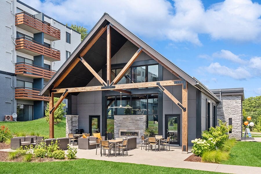 Exterior Community Clubhouse and Landscape at Elevate on Parkway Apartments, Burnsville, MN