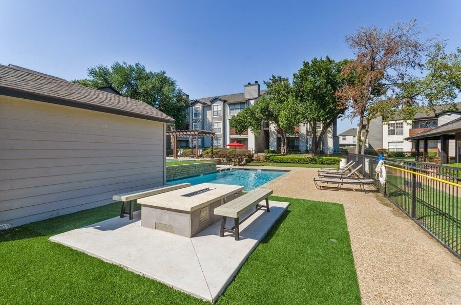 Firepit poolside at Cobblestone, Texas