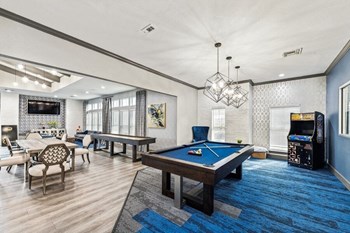 Clubhouse pool table - Photo Gallery 19