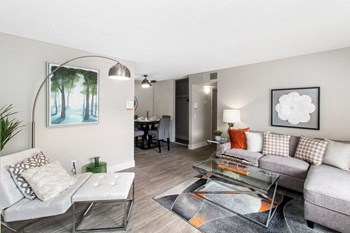 Model living room and dining room - Photo Gallery 2