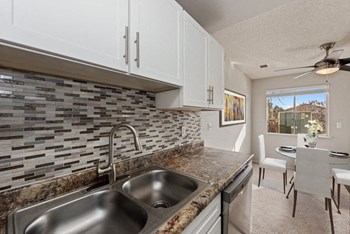 Kitchen- Model - Photo Gallery 5