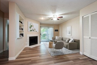 19000 NW Evergreen Parkway 1 Bed Apartment for Rent Photo Gallery 1