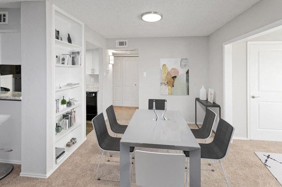 Model dining room at Autumnwood, Texas