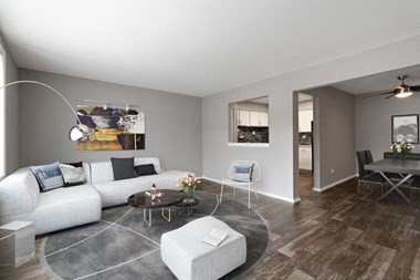 4050 W 115Th St Studio-2 Beds Apartment for Rent - Photo Gallery 1