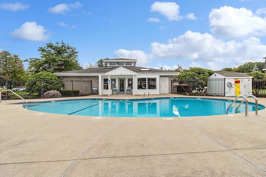 Pool and sundeck  at Stone Ends apartments in Stoughton, MA