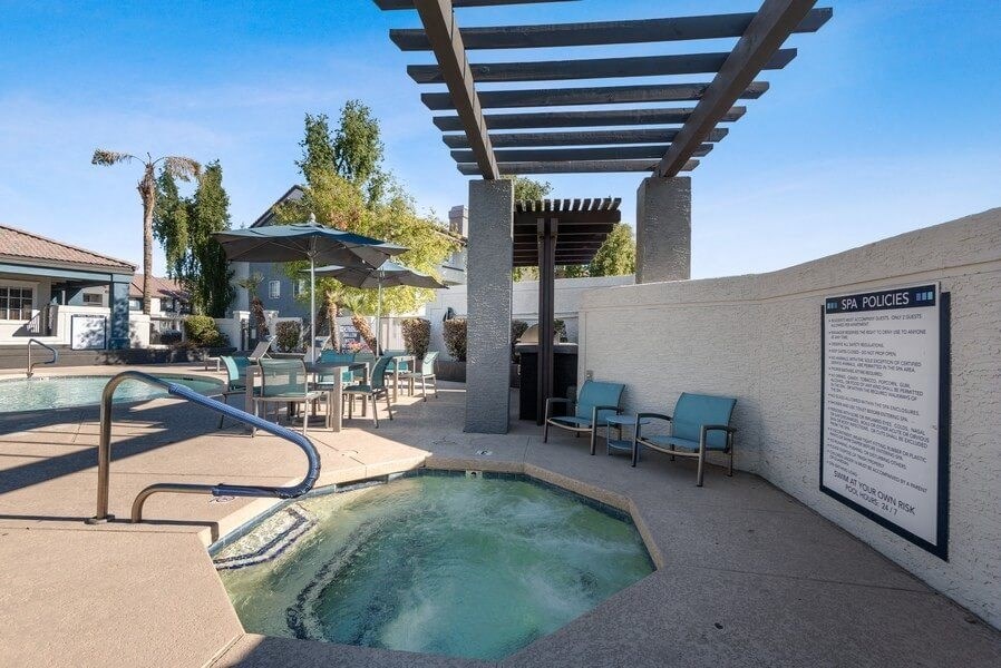 Hot tub spa at Array South Mountain, Phoenix, AZ, 85044