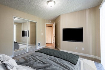 Model master bedroom - Photo Gallery 4