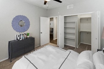 Model Bedroom - Photo Gallery 5