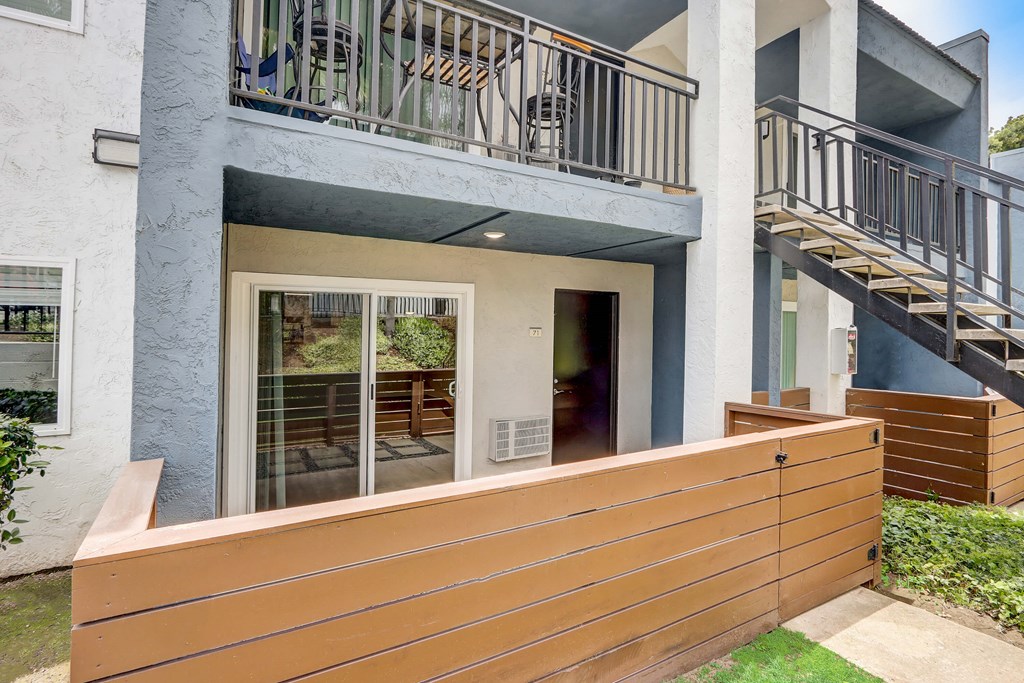 Model Exterior Patio at Cove La Mesa Apartments located in La Mesa, CA.