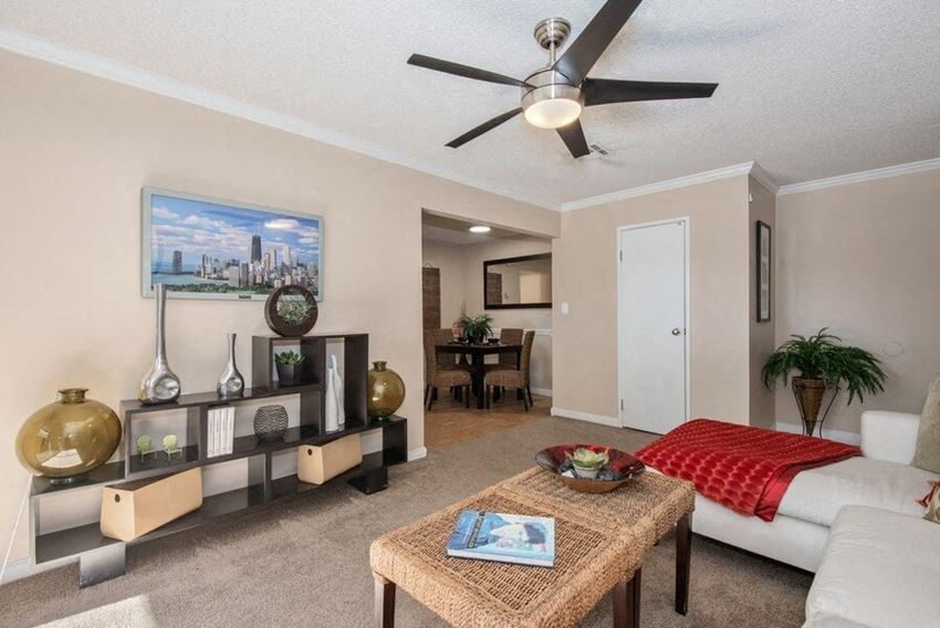 Saratoga Ridge Apartments, 1450 East Bell Rd, Phoenix, AZ