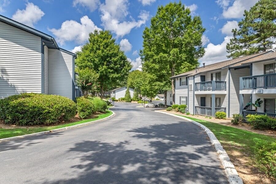 Property entrance road