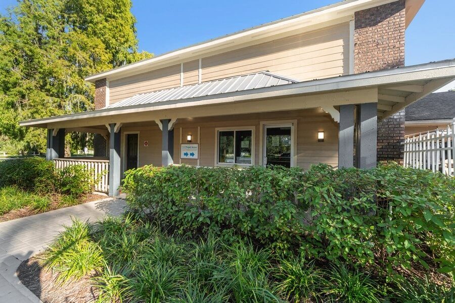 Walden Lake Apartments Apartments in Plant City, FL