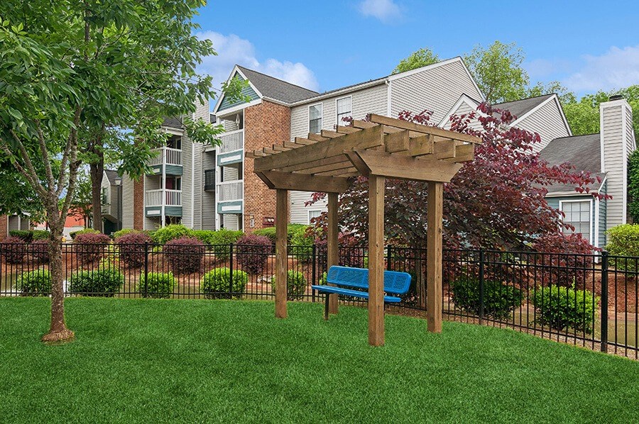 Outdoor Picnic Area with Canopy at Park 2300 Apartments in Charlotte, NC.