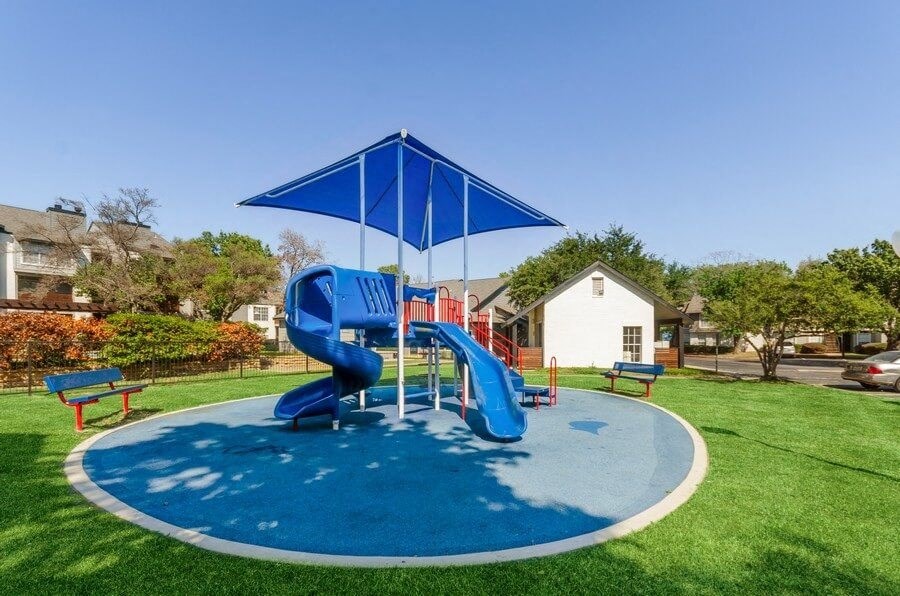 Covered outdoor playground at Cobblestone, Arlington, TX, 76011
