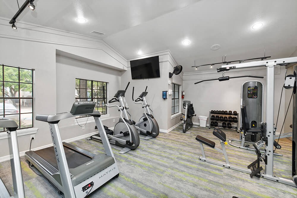 Heatherstone Apartment Homes