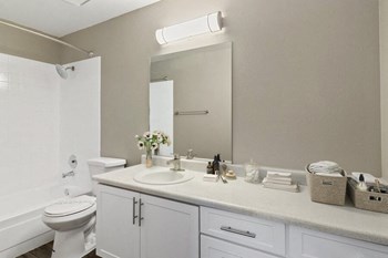Model bathroom - Photo Gallery 7