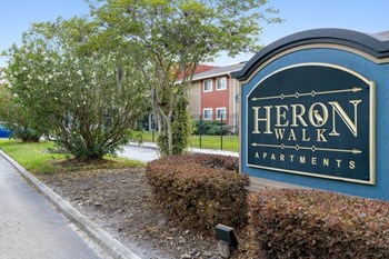Heron Walk entryway sign