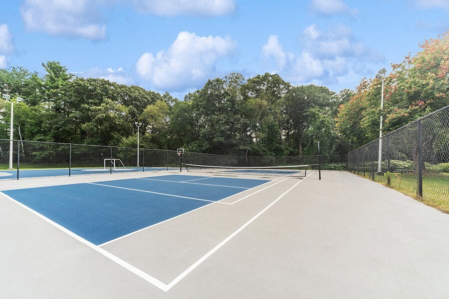 Community Pickleball Courts with Nets at Meadows at Marlborough Apartments in Boston, MA.