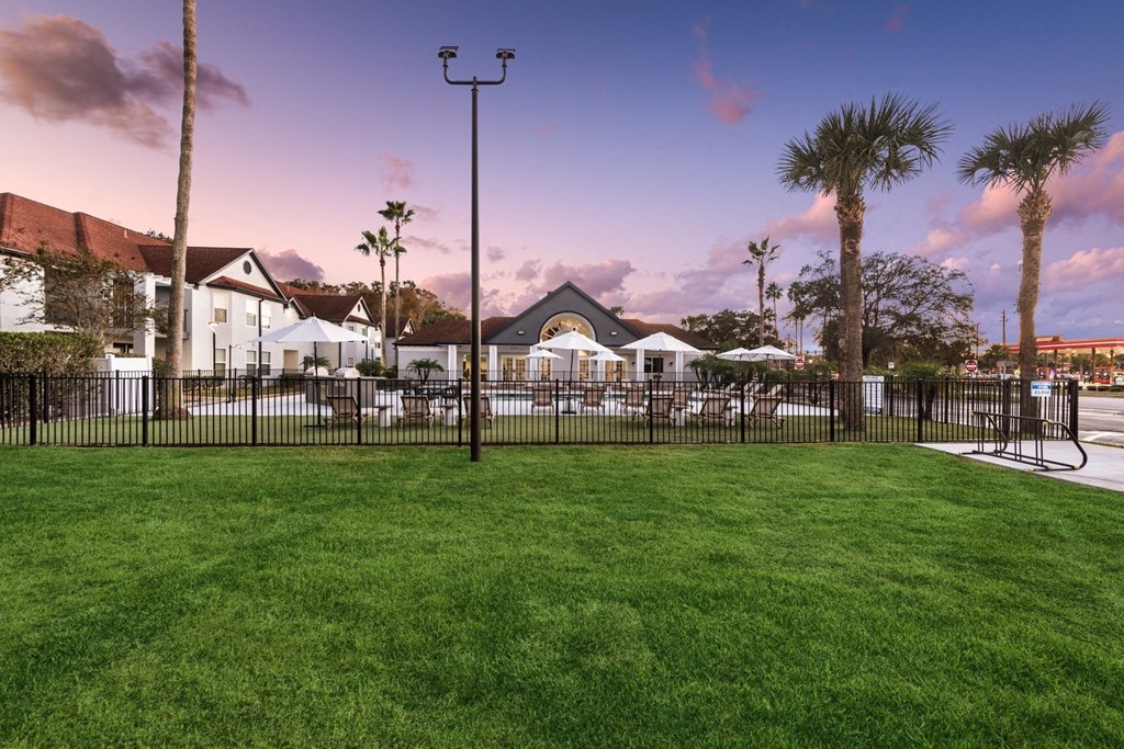 the yard at the resort at longboat key club