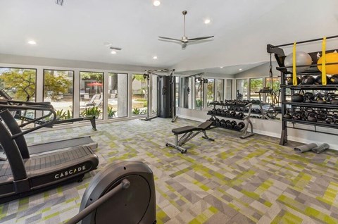 Fitness center with state-of-the-art machines
