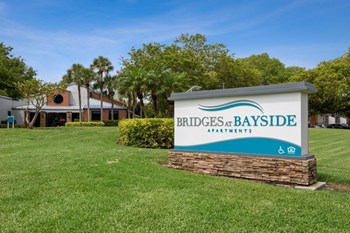 Property entrance sign