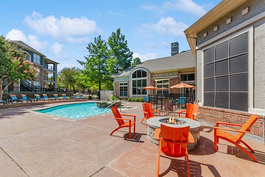 Belmont At Duck Creek Apartments, 6202 Duck Creek Drive, Garland, TX