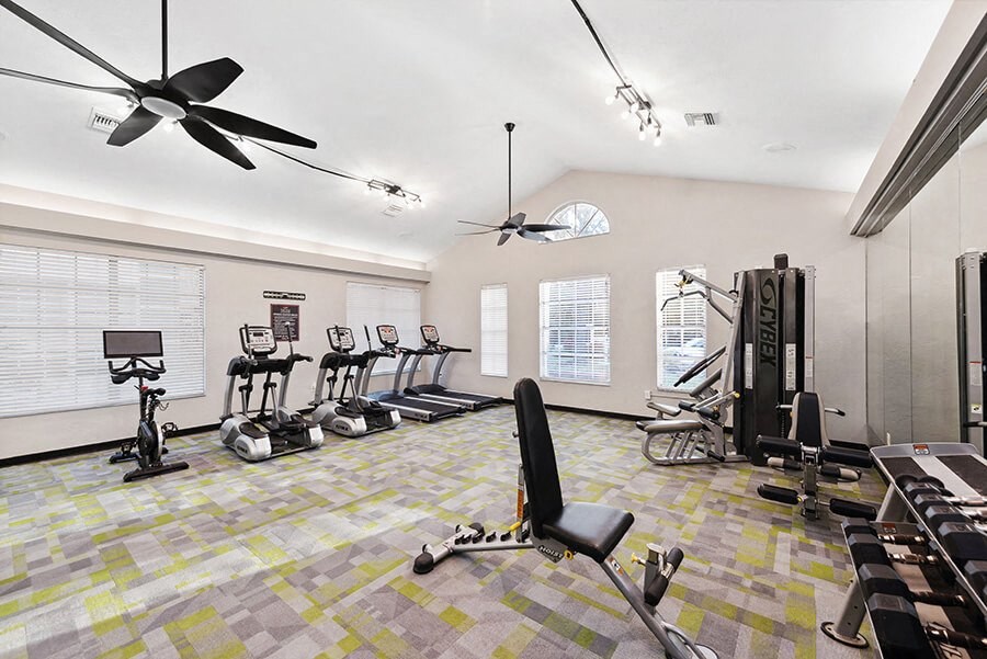 Community Fitness Center with Equipment at Vue at Baymeadows Apartments in Jacksonville, FL.