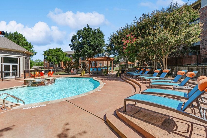 Belmont At Duck Creek Apartments, 6202 Duck Creek Drive, Garland, TX