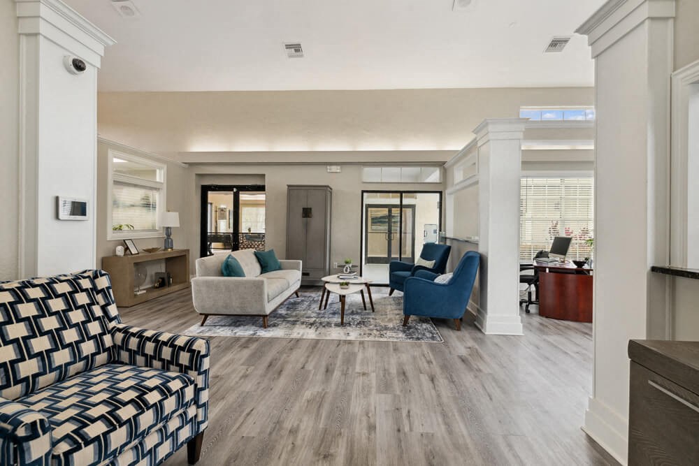 Leasing office interior at Vue at Baymeadows Apartments in Jacksonville, Florida