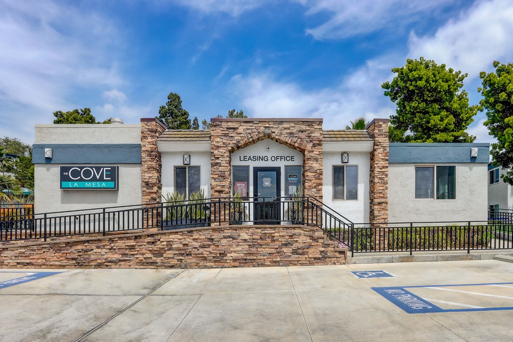 Community Leasing Office at Cove La Mesa Apartments located in La Mesa, CA.