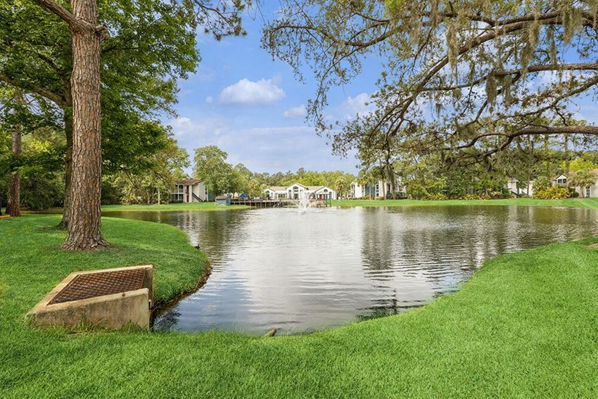 Vue At Baymeadows Apartments, 8335 Freedom Crossing Trail, Jacksonville