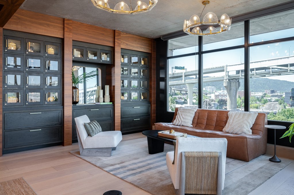 Whiskey Lounge views