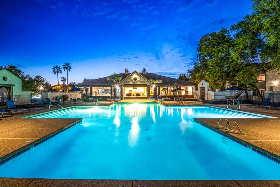 swimming pool at Array South Mountain apartments