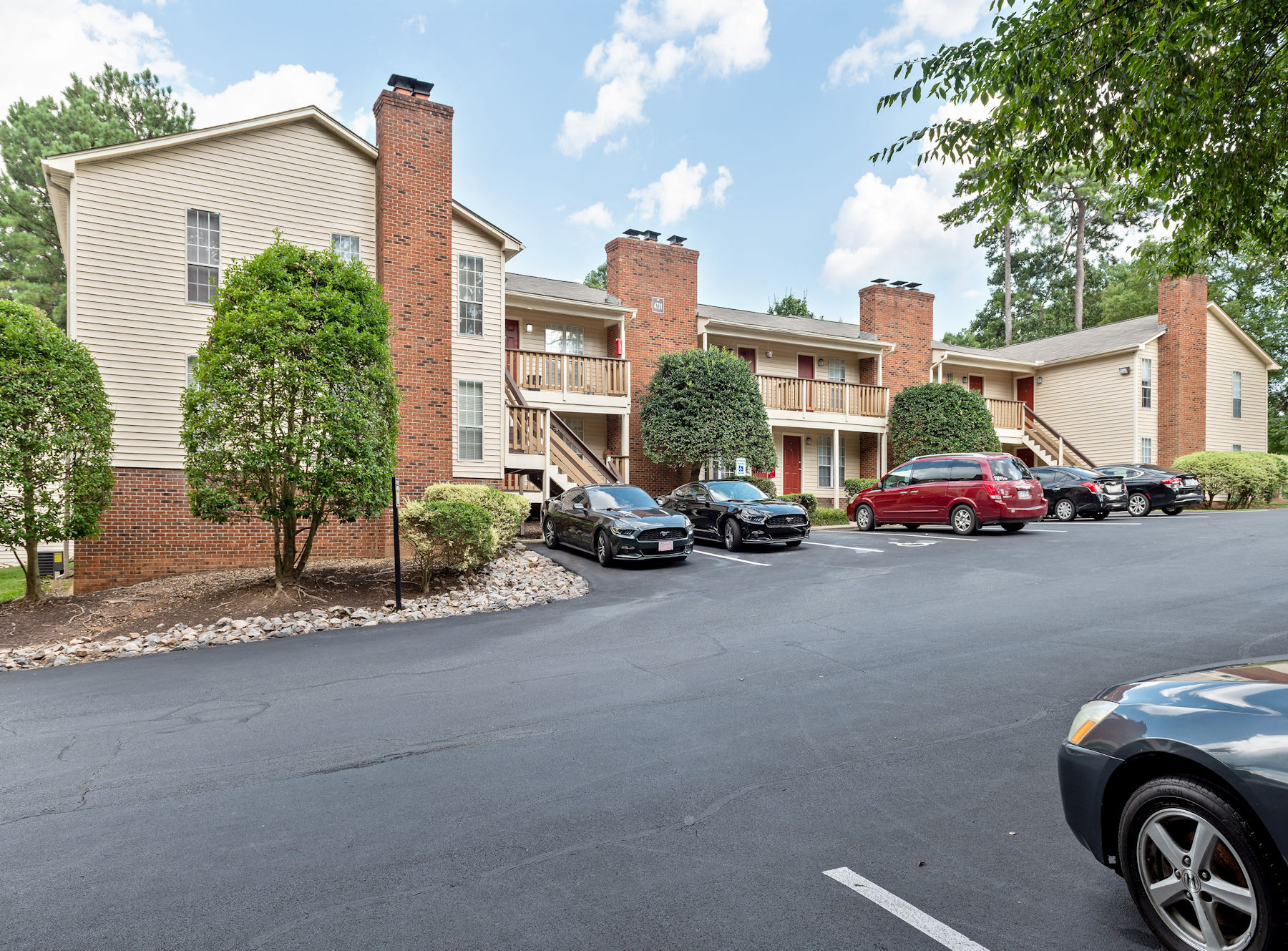 Mission Capital Crossing Apartments, 4722 Dansey Drive