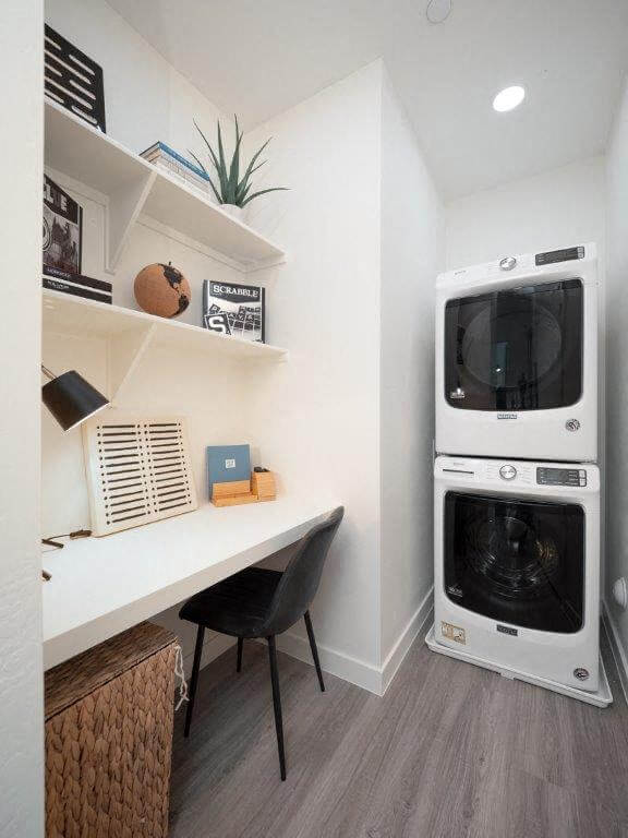 Cabana 99th is a similar property to The Lofts At Westgate located in Glendale