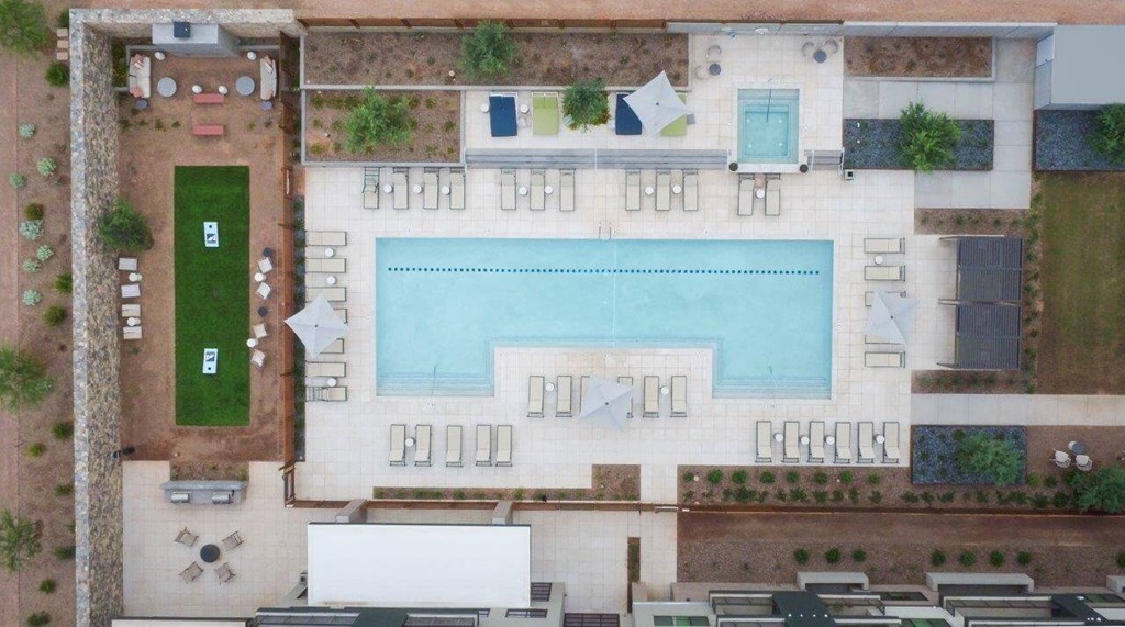 Aerial view of swimming pool and pool deck