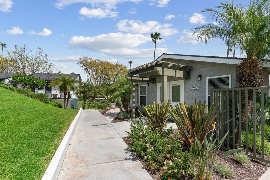 Leasing office exterior