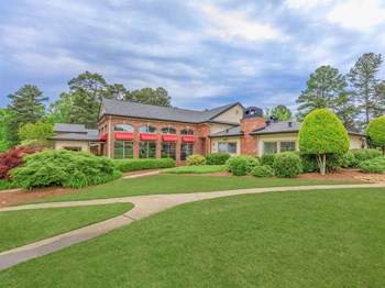 Apartments On Windy Hill Road