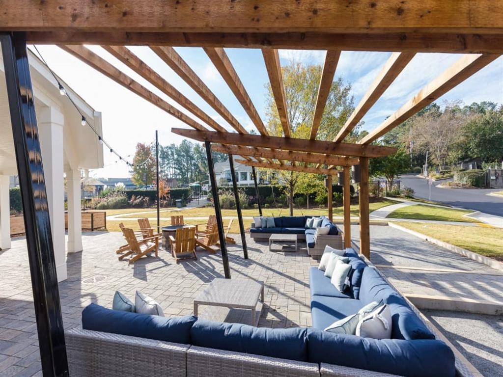 Outdoor semi-covered lounge area