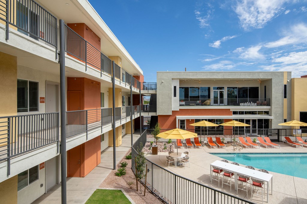 a view of the pool at residence inn by marriott palo alto menlo park
