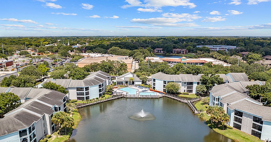 Aerial view of the lake and the apartments