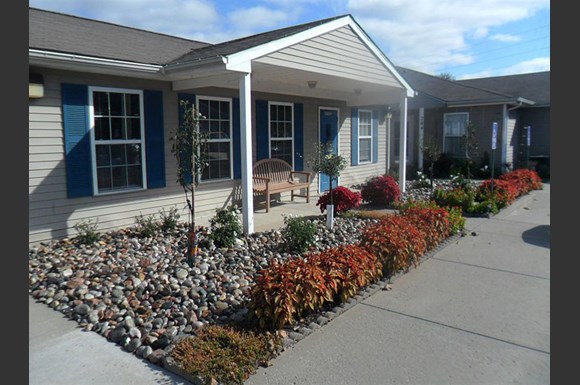 Cottages Of Topeka Apartments 620 Nw Lyman Rd Topeka Ks Rentcafe