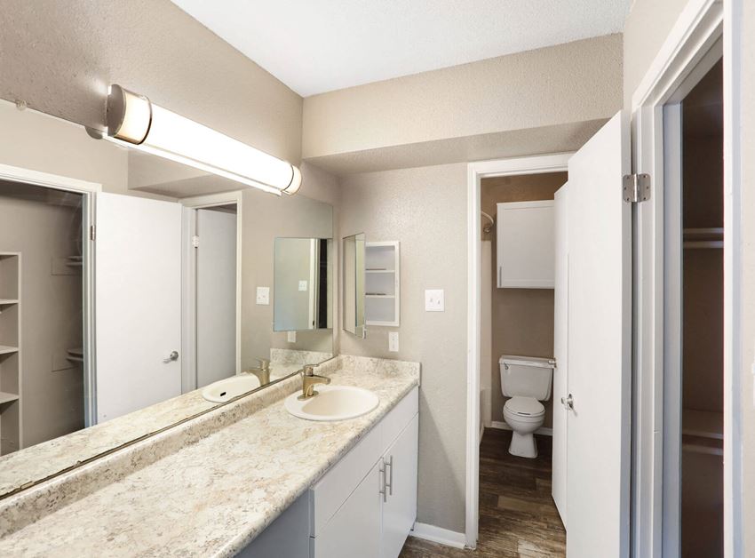 Laurel Hills Preserve Apartments, 1955 Bells Ferry Road NE, Marietta