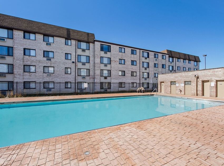 Midpointe Apartments, 4050 W 115th St, Chicago, IL RentCafe