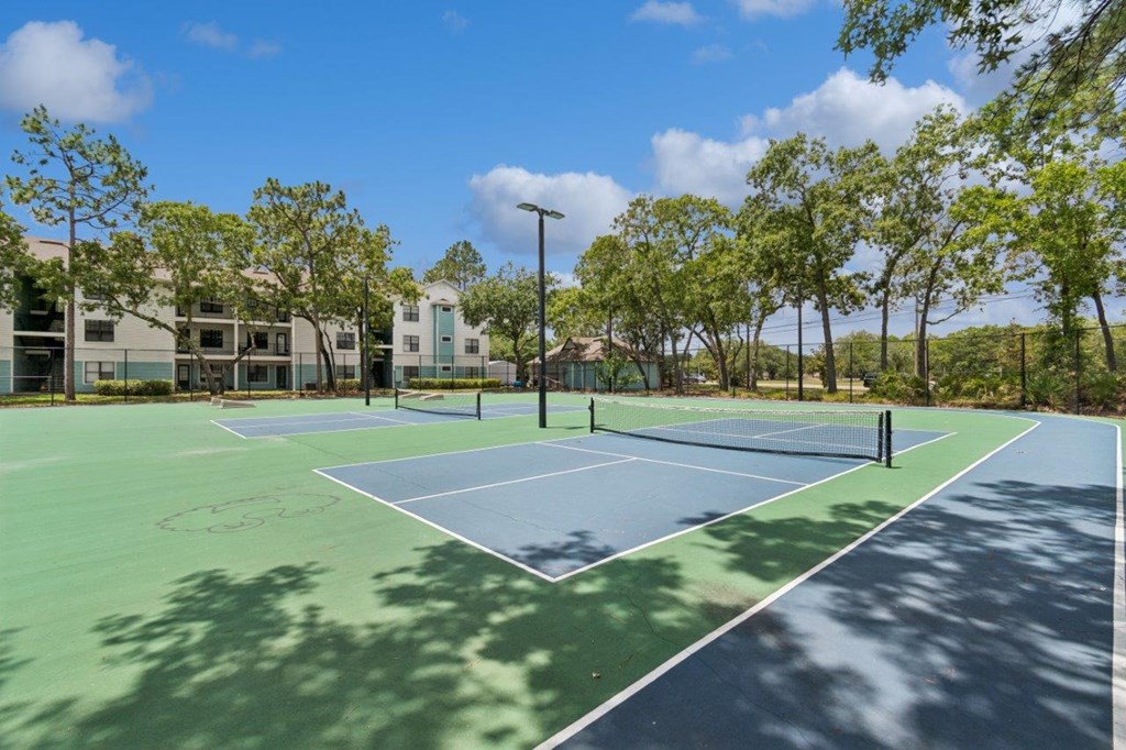 Tennis courts at Mirage on Kernan Apartments in Jacksonville, FL