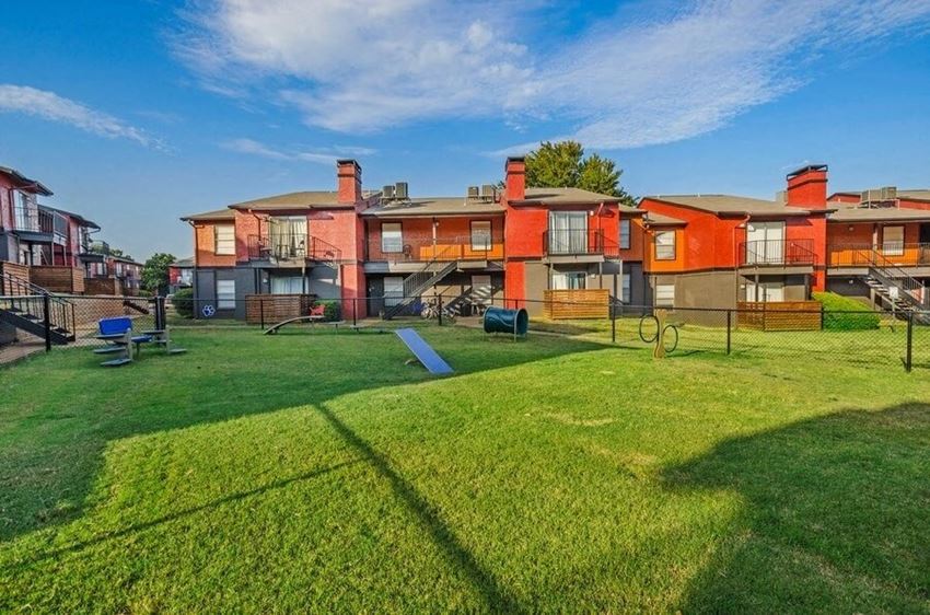 The Pointe At Fair Oaks Apartments, 301 Fair Oaks Blvd, Euless, TX