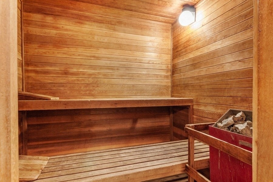 6 Person Dry Sauna with two levels of benches.